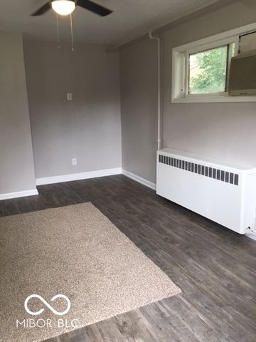 118 N Clay Street, Mooresville, IN 46158