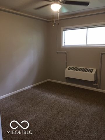 118 N Clay Street, Mooresville, IN 46158