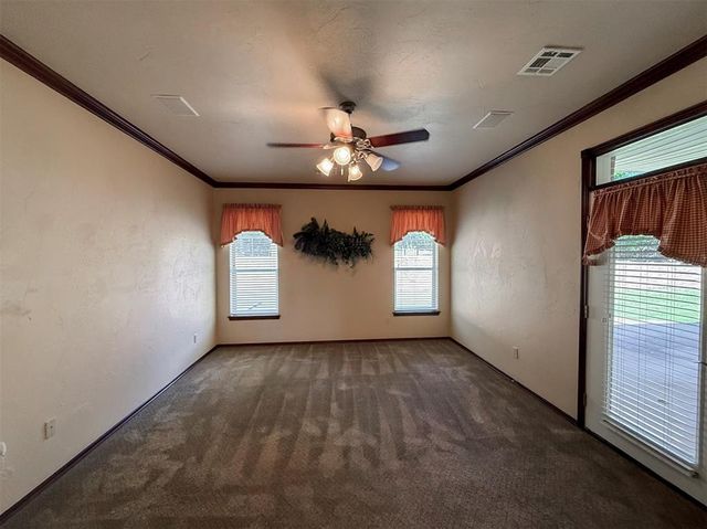 23505 E Waterloo Road, Luther, OK 73054
