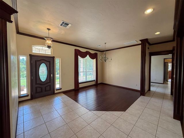 23505 E Waterloo Road, Luther, OK 73054