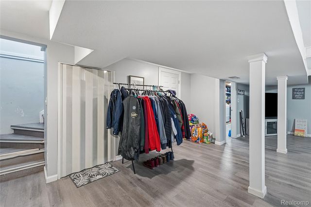 10039 Farley, Redford Charter Township, MI 48239