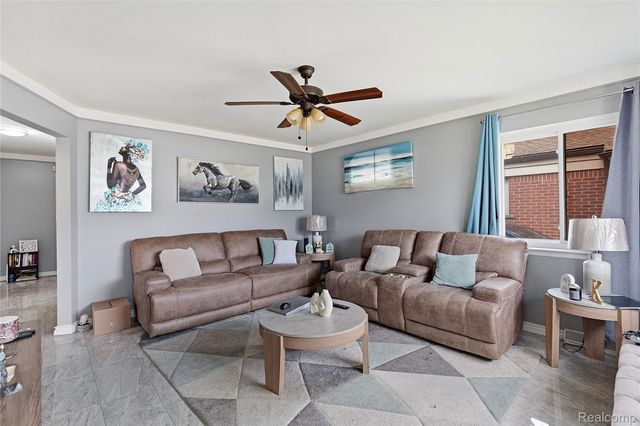 10039 Farley, Redford Charter Township, MI 48239