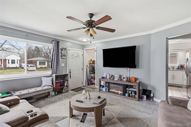 10039 Farley, Redford Charter Township, MI 48239