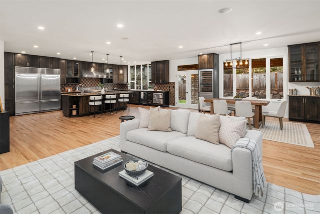 26440 SE 22nd Street, Sammamish, WA 98075