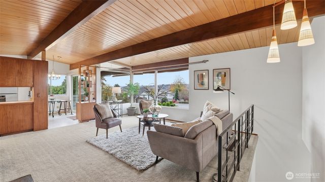 1401 Lincoln Avenue NE, Renton, WA 98056