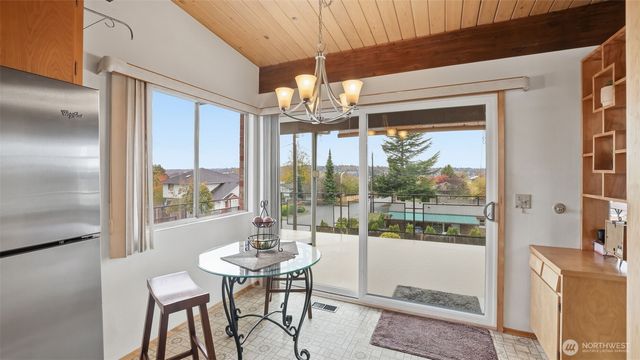 1401 Lincoln Avenue NE, Renton, WA 98056