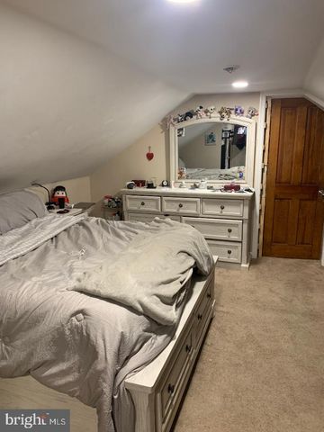 115 YALE AVE, Gloucester City, NJ 08030