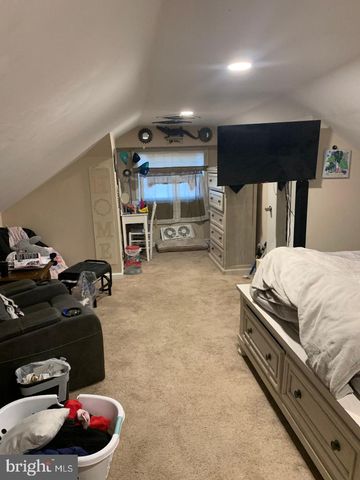 115 YALE AVE, Gloucester City, NJ 08030