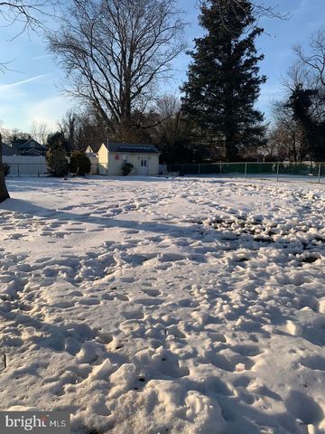 115 YALE AVE, Gloucester City, NJ 08030