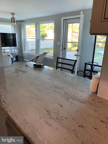 115 YALE AVE, Gloucester City, NJ 08030