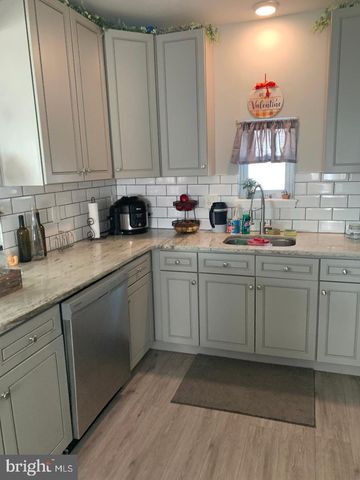 115 YALE AVE, Gloucester City, NJ 08030