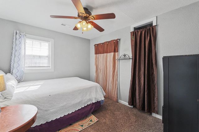 1543 N Spruce Ave., Wichita, KS 67214