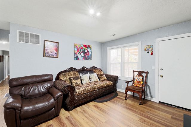 1543 N Spruce Ave., Wichita, KS 67214