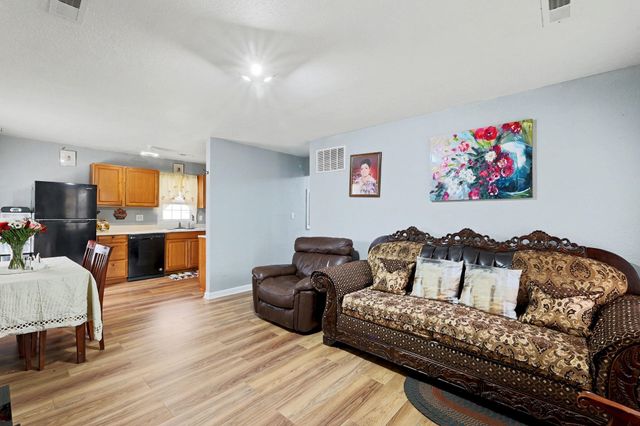 1543 N Spruce Ave., Wichita, KS 67214