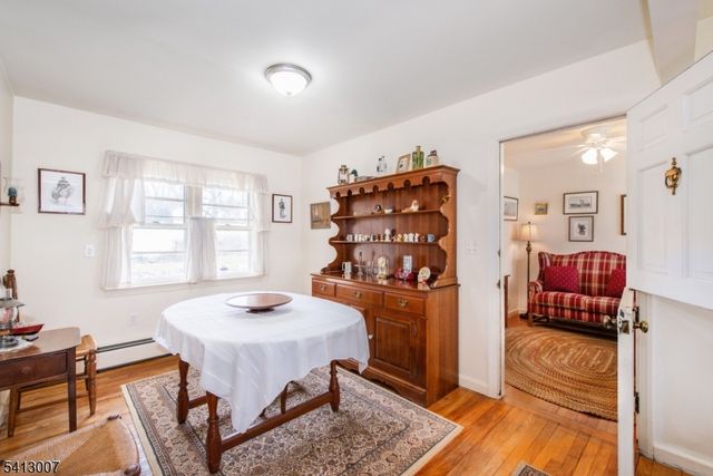 33 Laurel Place, West Caldwell Twp., NJ 07006