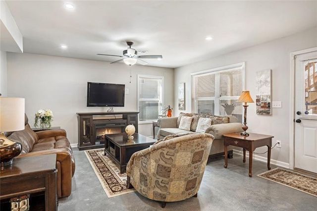 2113 Hope Lane, Monroe, GA 30656