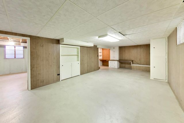 1535 N Haddow Avenue, Arlington Heights, IL 60004