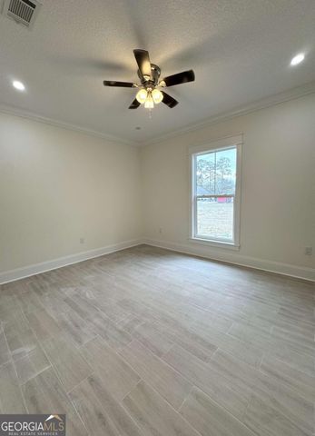 243 Charlton Street, Jesup, GA 31545