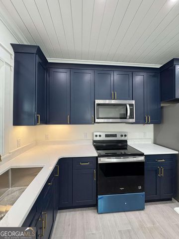 243 Charlton Street, Jesup, GA 31545