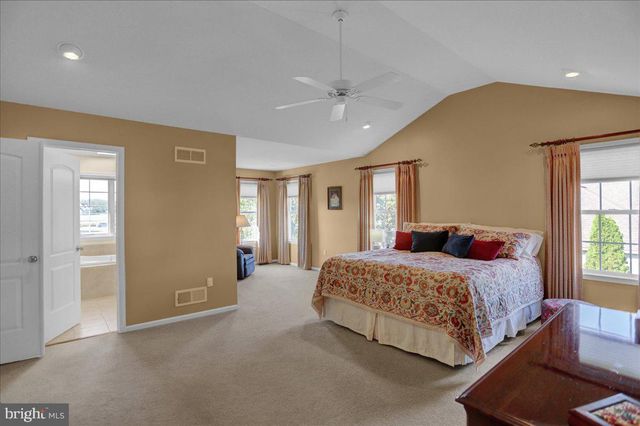 3364 HARWOOD LN, Reading, PA 19608