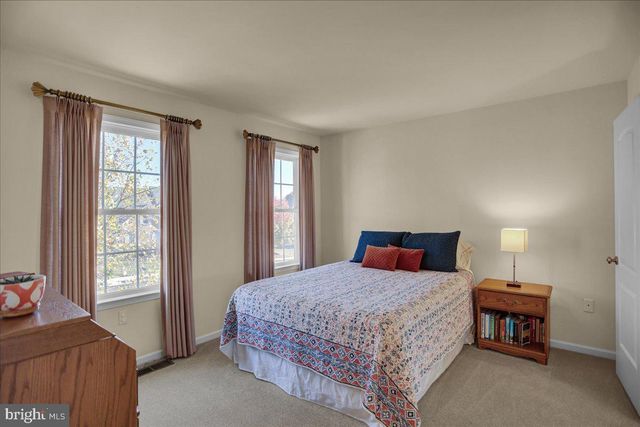 3364 HARWOOD LN, Reading, PA 19608