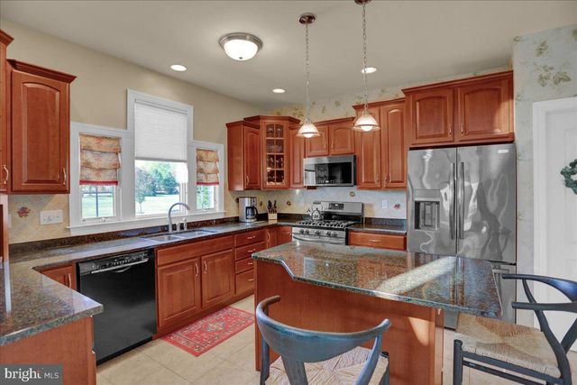 3364 HARWOOD LN, Reading, PA 19608