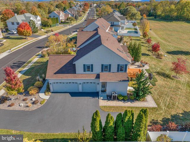 3364 HARWOOD LN, Reading, PA 19608