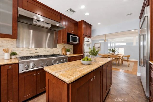 22309 Dolorosa, Los Angeles, CA 91367