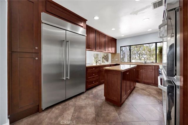 22309 Dolorosa, Los Angeles, CA 91367