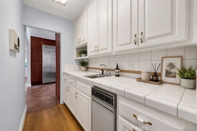 22309 Dolorosa, Los Angeles, CA 91367