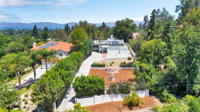 22309 Dolorosa, Los Angeles, CA 91367