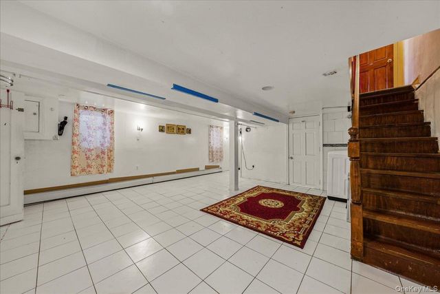 2304 Glebe Avenue, Bronx, NY 10462