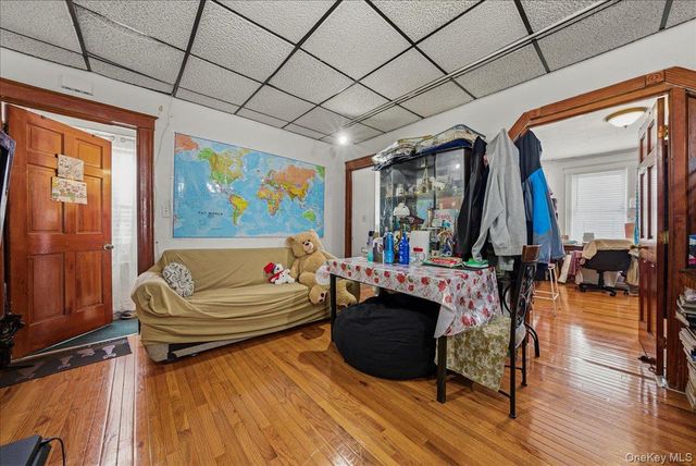 2304 Glebe Avenue, Bronx, NY 10462