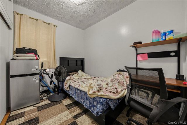 2304 Glebe Avenue, Bronx, NY 10462