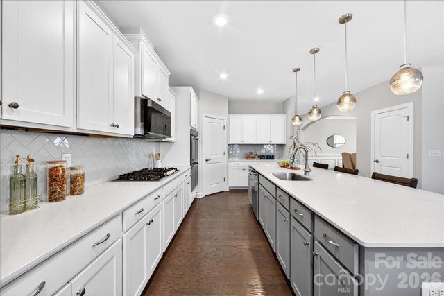 22024 Finworthy Lane, Huntersville, NC 28078