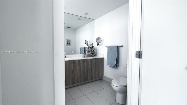 501 NE 31st St 3808, Miami, FL 33137