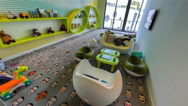 501 NE 31st St 3808, Miami, FL 33137