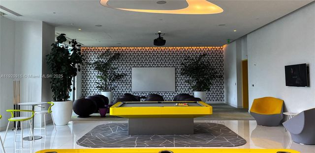 501 NE 31st St 3808, Miami, FL 33137