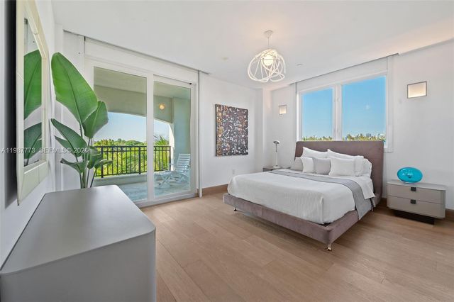 3535 Hiawatha Ave 502, Miami, FL 33133