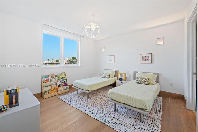 3535 Hiawatha Ave 502, Miami, FL 33133