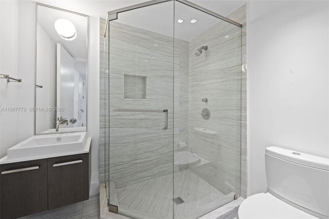 3535 Hiawatha Ave 502, Miami, FL 33133