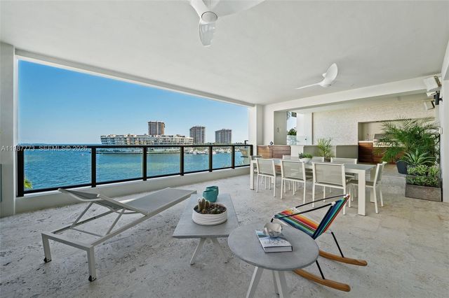 3535 Hiawatha Ave 502, Miami, FL 33133