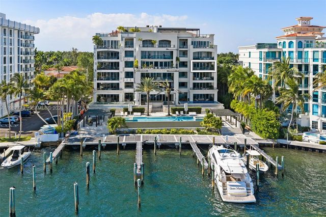 3535 Hiawatha Ave 502, Miami, FL 33133