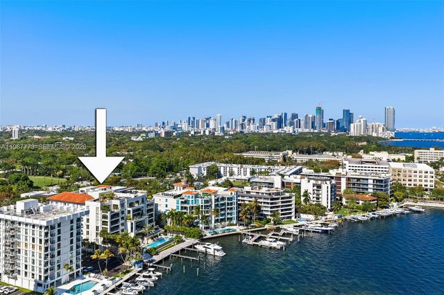 3535 Hiawatha Ave 502, Miami, FL 33133