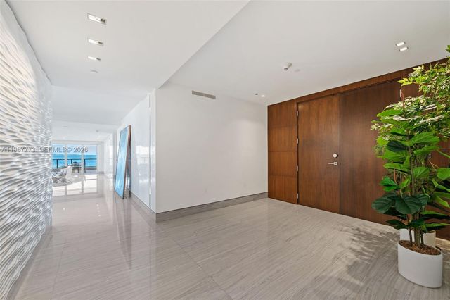 3535 Hiawatha Ave 502, Miami, FL 33133