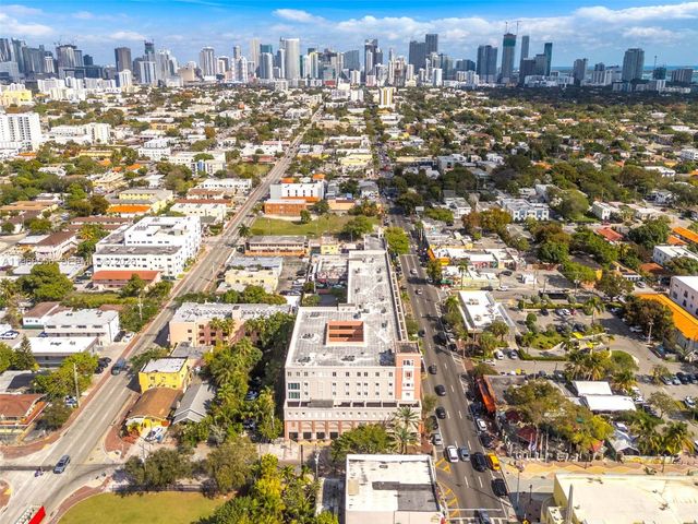 1475 SW 8th St 610, Miami, FL 33135
