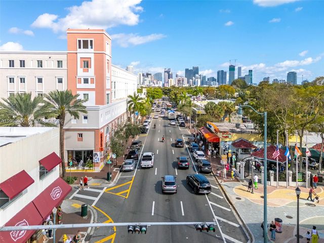 1475 SW 8th St 610, Miami, FL 33135