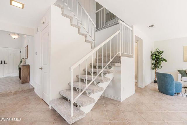 403 Blackhawk Drive, Newbury Park, CA 91320