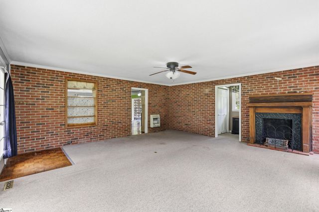 209 Woodberry Circle, Easley, SC 29642