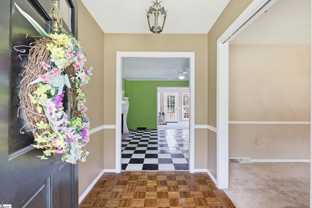 209 Woodberry Circle, Easley, SC 29642